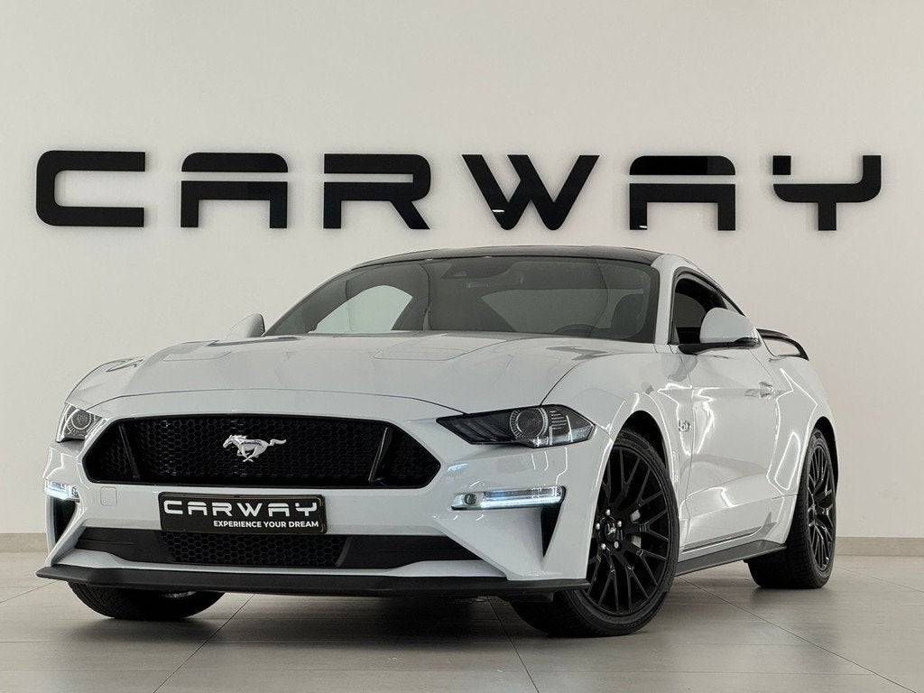 Ford Mustang 5.0 V8 GT Performance WEEKACTIE (bj 2020), Achterwielaandrijving, Gebruikt, 4 stoelen, Wit