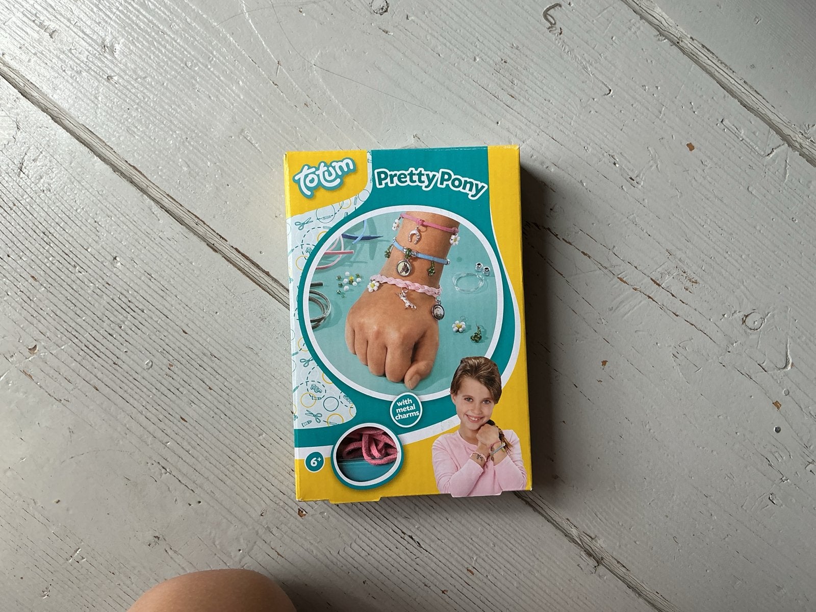 DIY Armbandjes Maken Set - Paarden bedels, Ophalen of Verzenden, Nieuw, Bedel