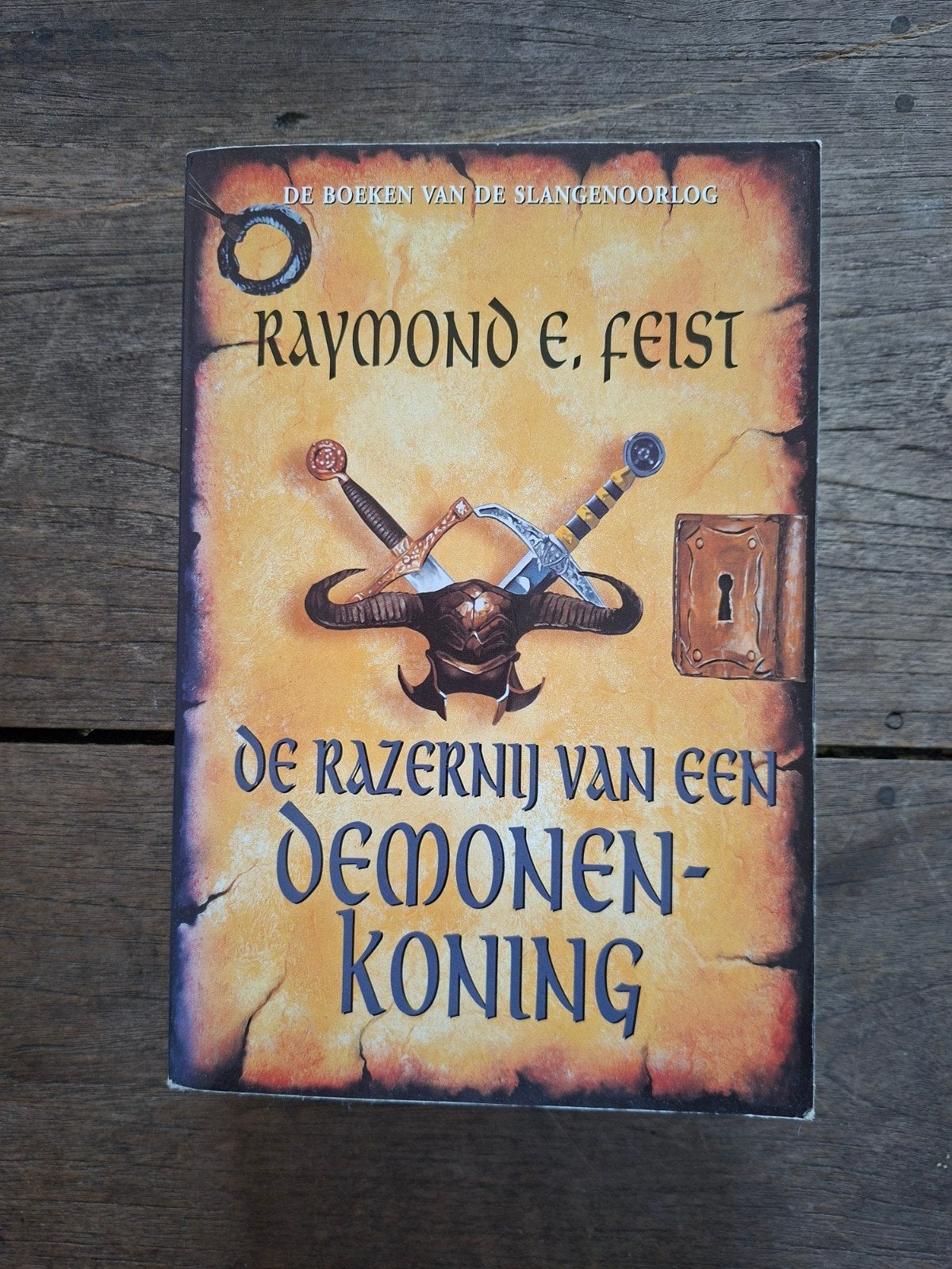 De Razernij van een Demonenkoning – Raymond E. Feist, Boeken, Fantasy, Ophalen of Verzenden, Zo goed als nieuw