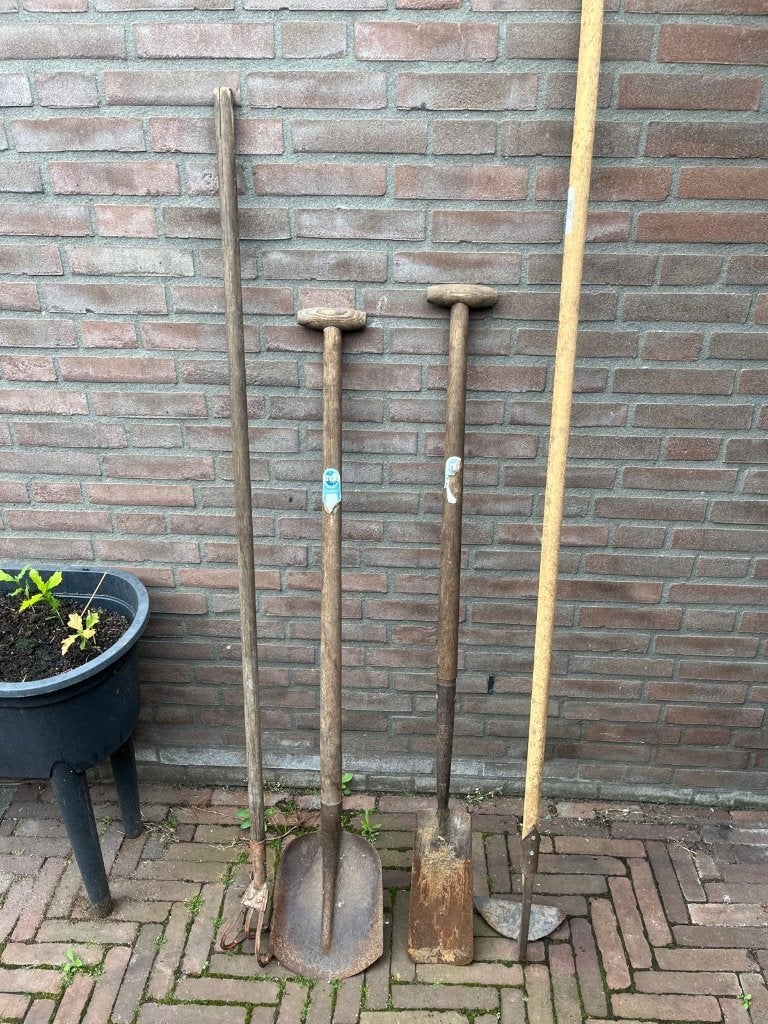 tuingereedschap, Ophalen, Gebruikt