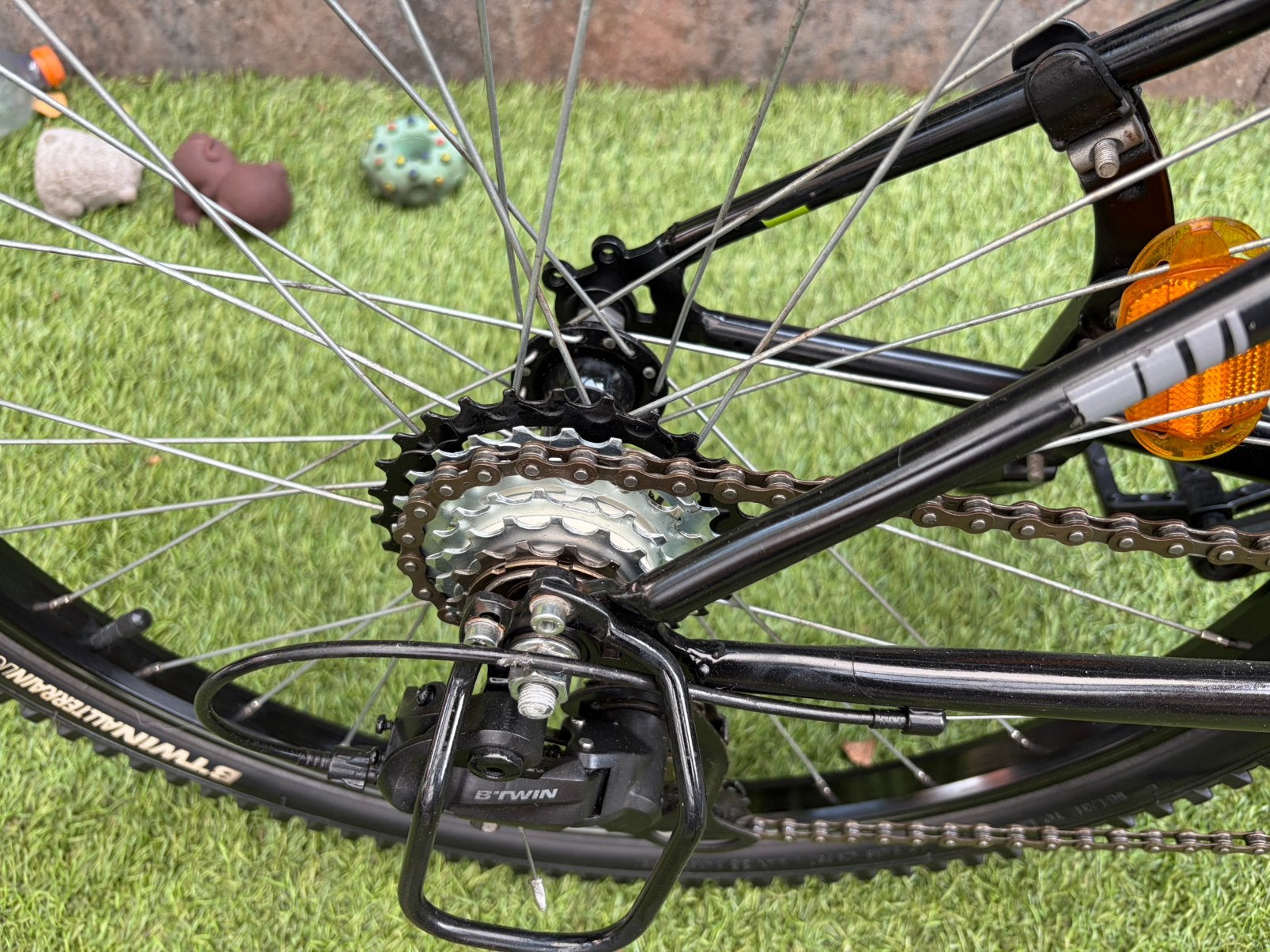 Foto 4 van MOUNTAINBIKE 24 INCH ST500 ROCKRIDER 18 VERSNELLINGEN