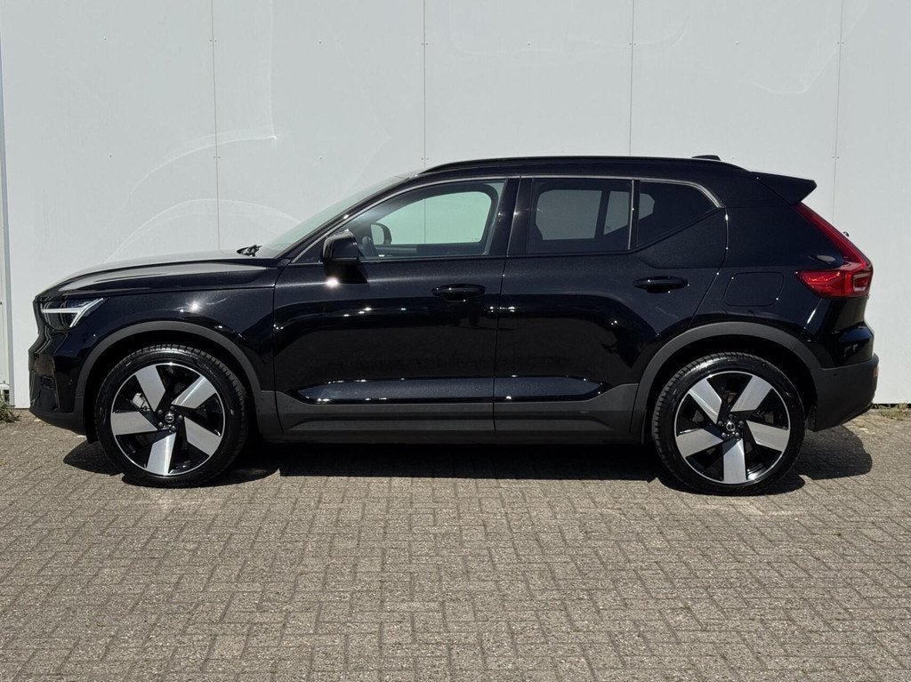 Volvo EX40 Single Motor Extended Range Ultra 82 kWh|Pixel He, Automaat, Achterwielaandrijving, Gebruikt, Zwart