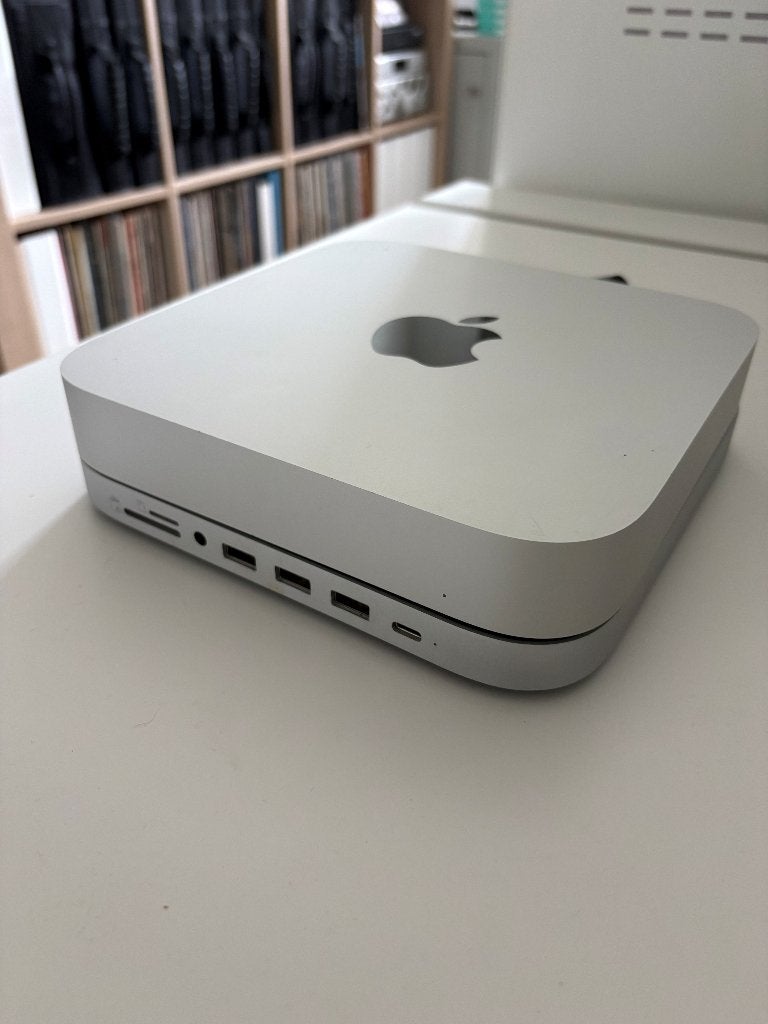 Apple Mac Mini M1 inclusief Satechi USB C Dock, 256 GB, Nvt, Ophalen of Verzenden, Zo goed als nieuw