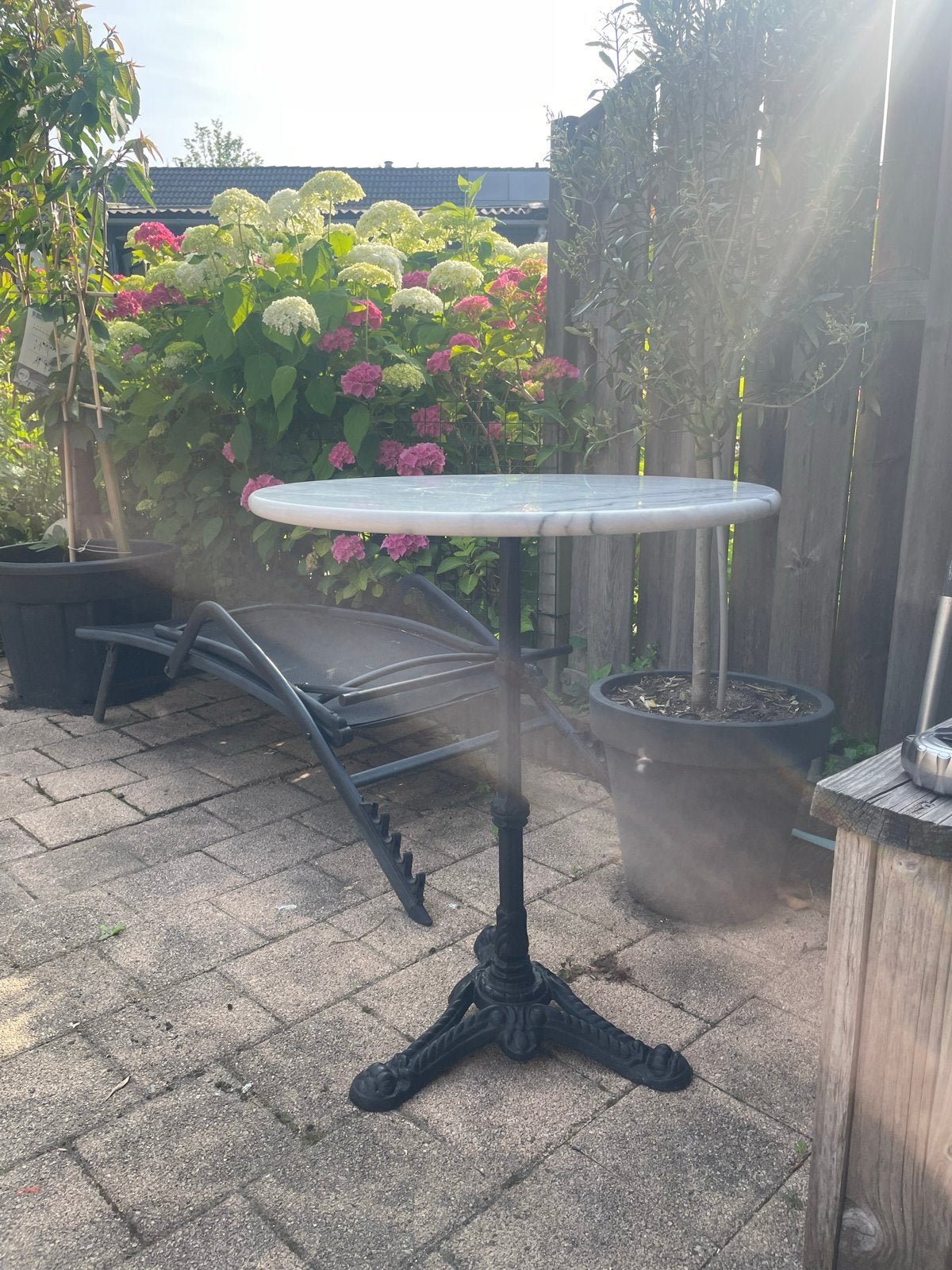 Nieuwe marmeren tafel, hoogte 70cm, blad 60cm, Tuin en Terras, Ophalen, Nieuw, Rond, Overige materialen