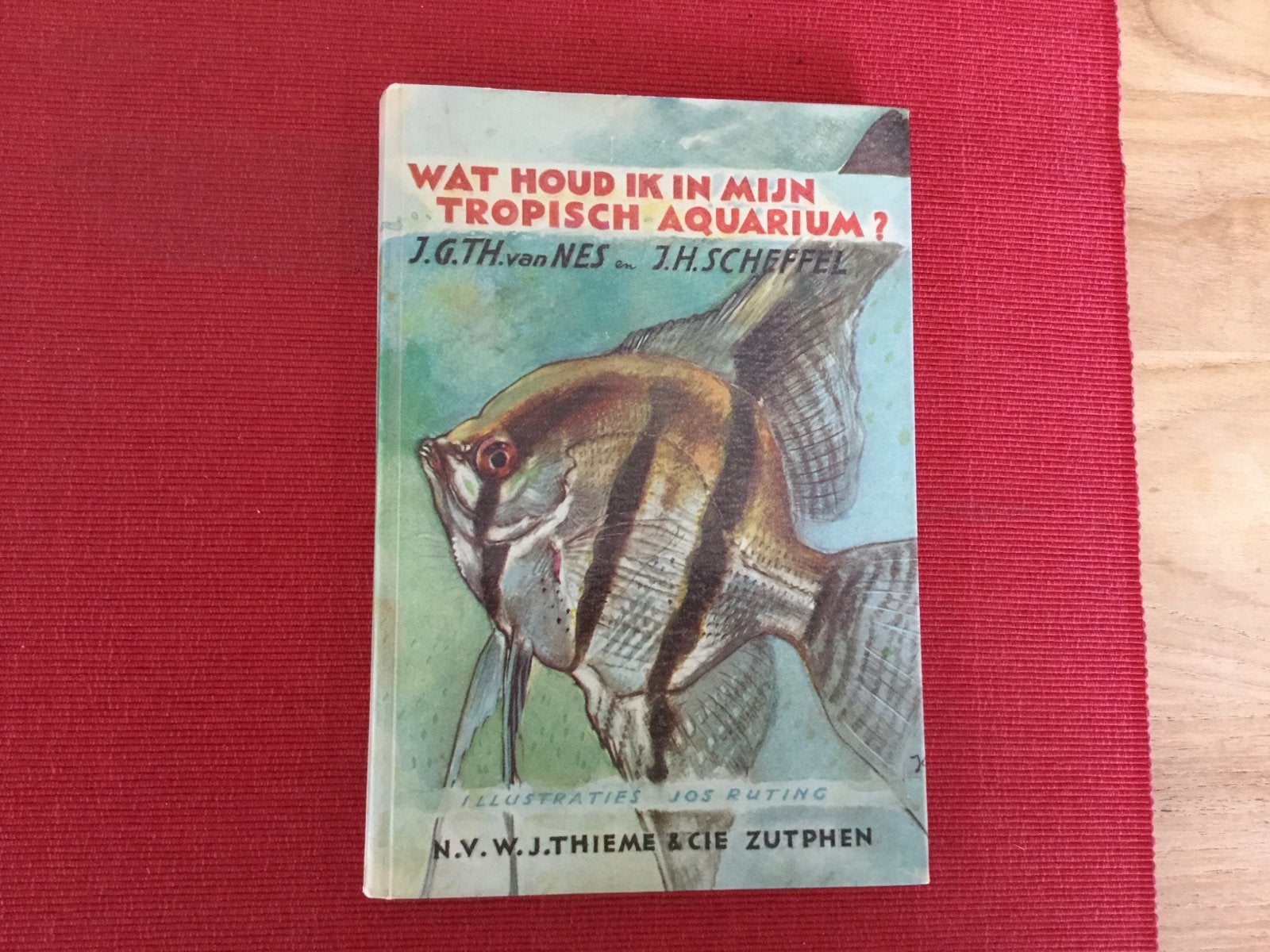 J.G.Th. van Nes, e.a., Wat houd ik in mijn tropisch aquarium, Boeken, Dieren en Huisdieren, Ophalen of Verzenden, Gelezen, Vissen