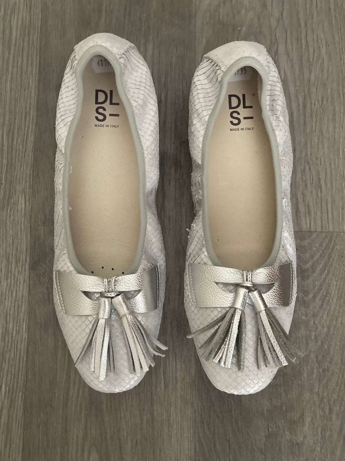 Nieuwe DLS zilver metallic leren ballerina’s maat 40., Overige kleuren, Verzenden, Nieuw, Ballerina's