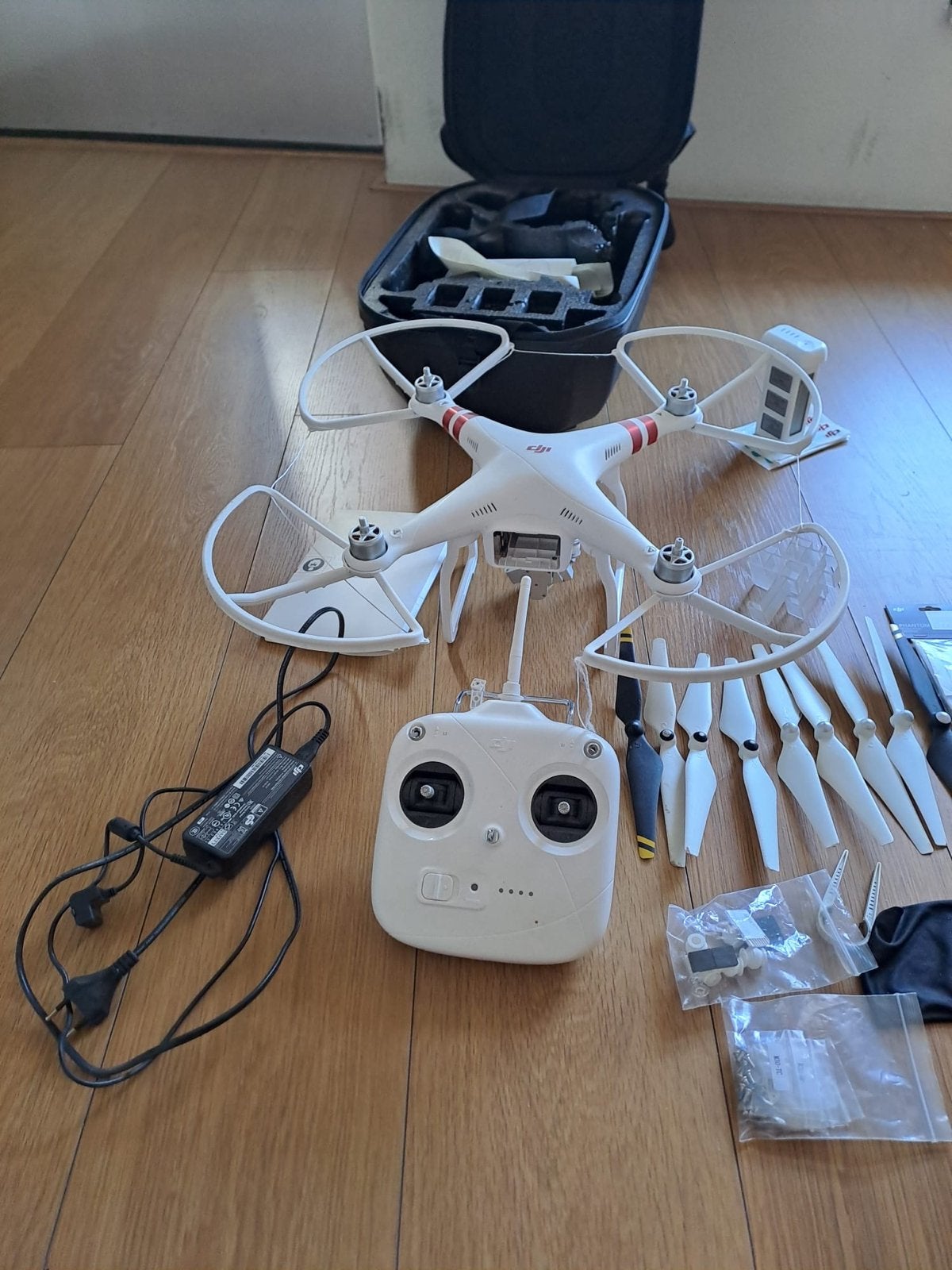 DJI Phantom 3 Standard Drone met accessoires, Gebruikt, Cameradrone, 1 tot 5 kilometer, 900 gram tot 4 kilo