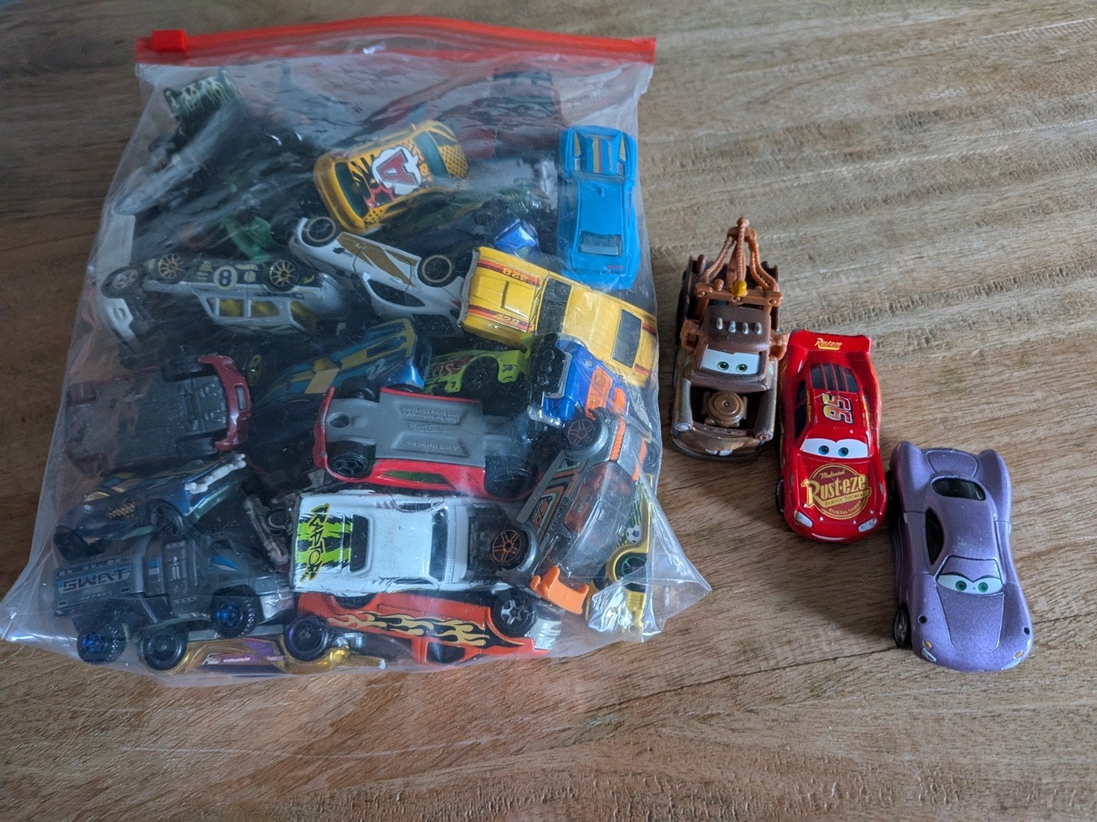 Cars HotWheels auto's, Ophalen of Verzenden