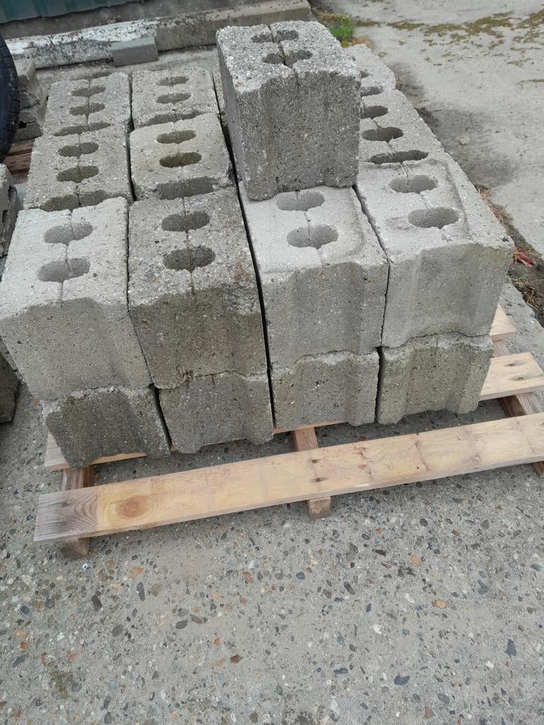 BETONNEN ZWARE BLOKKEN, Ophalen, Grijs, Overige typen