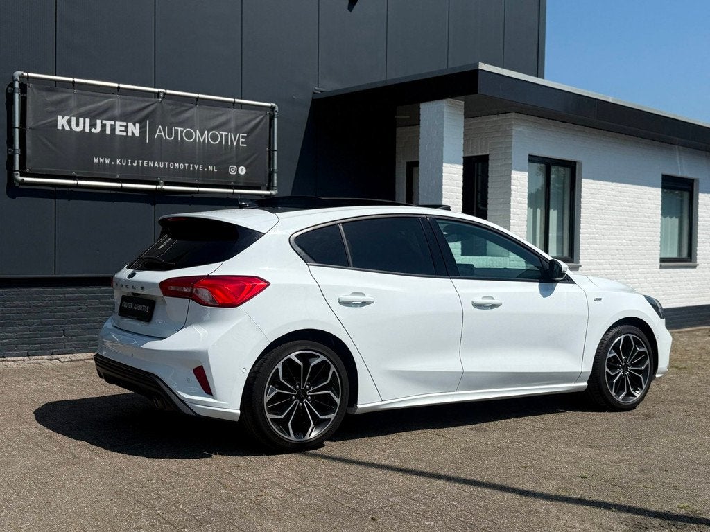 Ford Focus 1.0 EcoBoost ST Line X / Automaat / Pano / LED /, 125 pk, Gebruikt, Automatische klimaatregeling, Leder en Stof