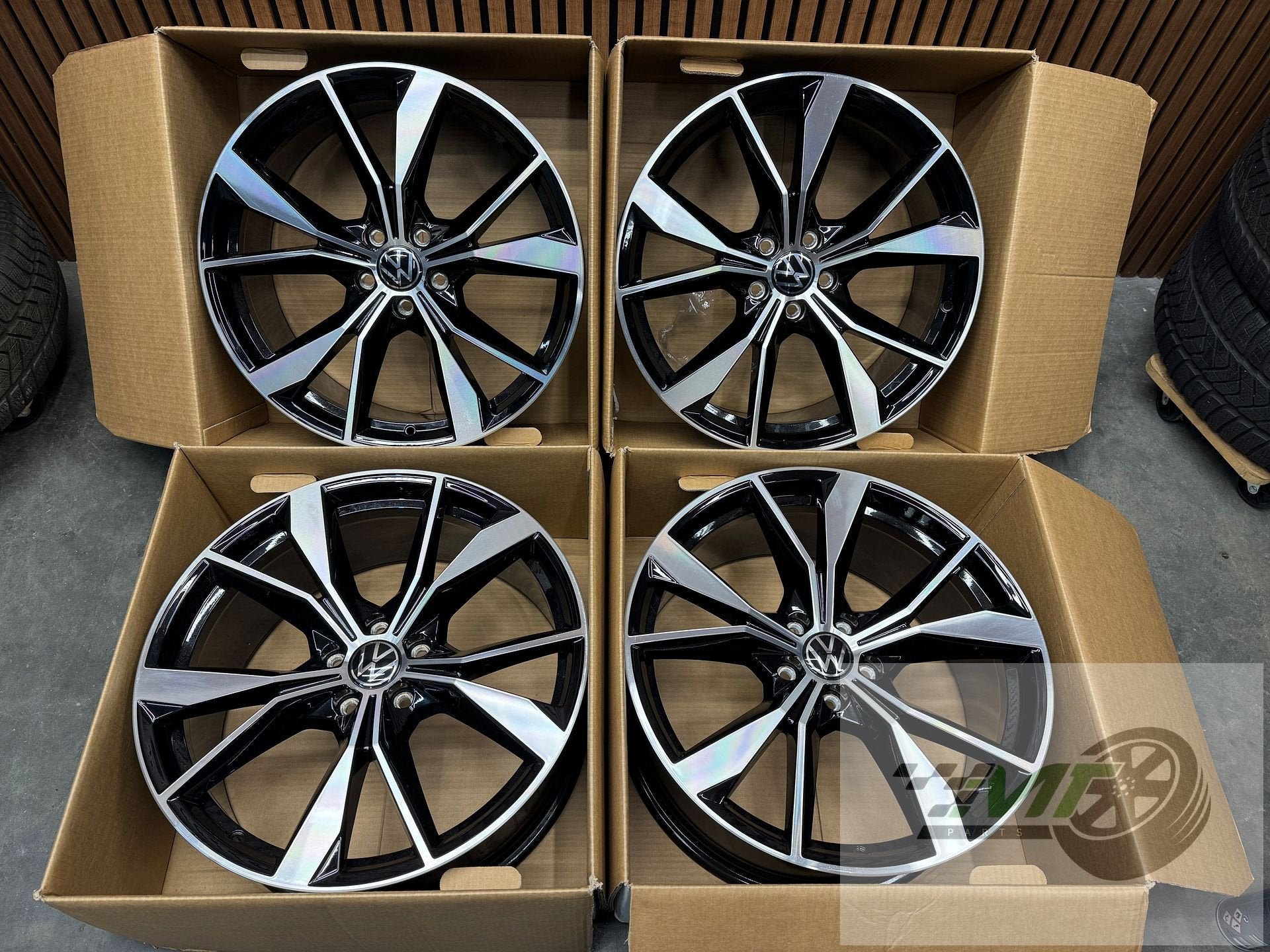 20" Vw Tiguan Tayron MISANO suzuka york leeds passat NEW OEM, Velg(en), -, -, Nieuw