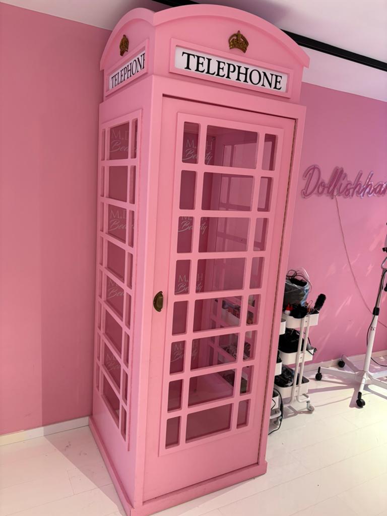 Roze Britse telefooncel, Ophalen, Zo goed als nieuw, Geboorte of Huwelijk