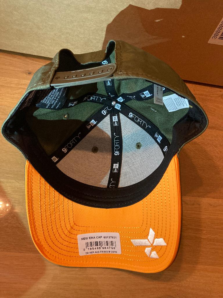 ✅ Daniël Ricciardo 2022 Mclaren MCL36 Green cap Formule 1, Verzamelen, Automerken, Motoren en Formule 1, Ophalen of Verzenden