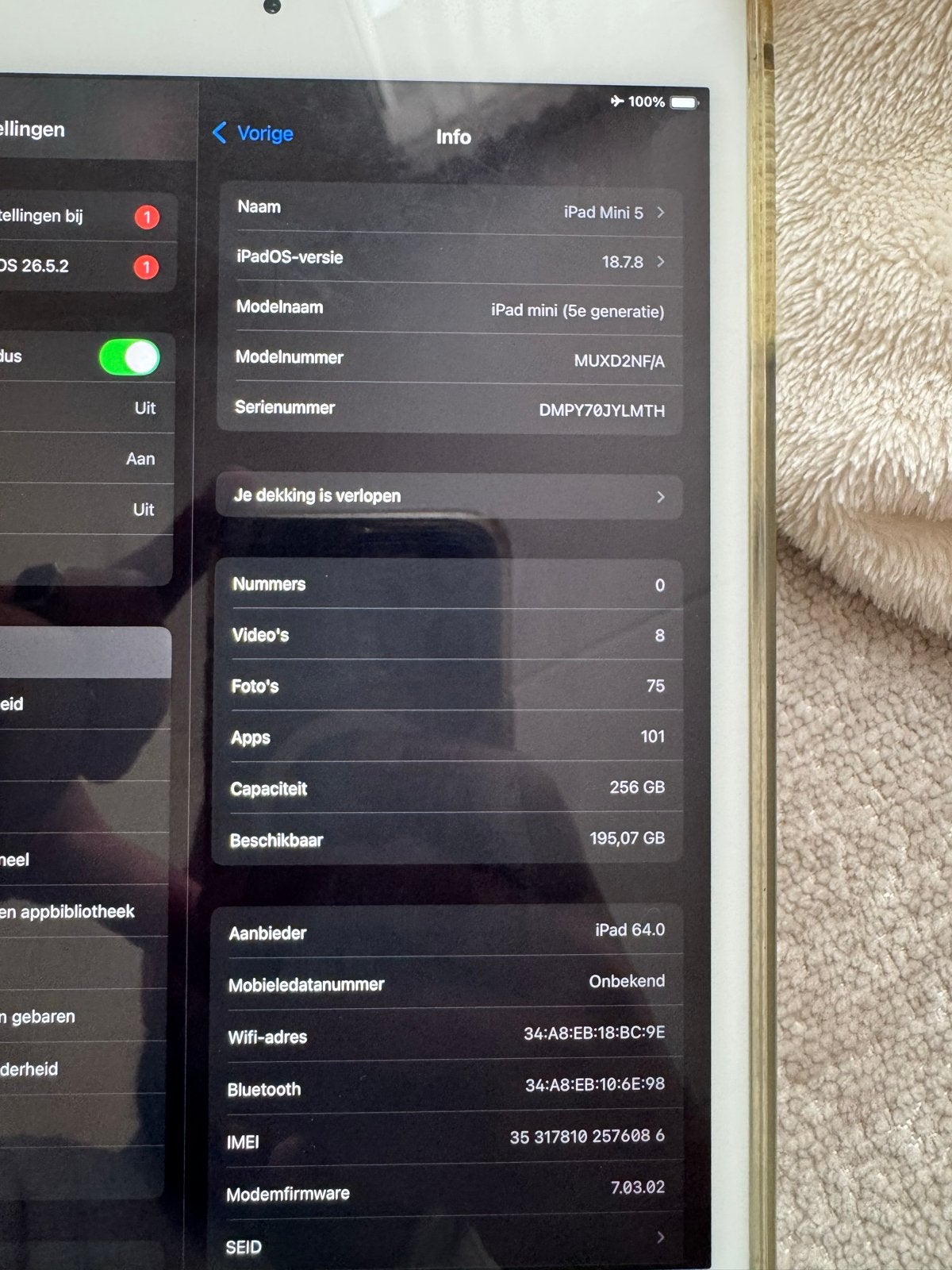 Foto 3 van Apple iPad Mini 5 7,9 inch 256GB + 4G (ZO GOED ALS NIEUW)