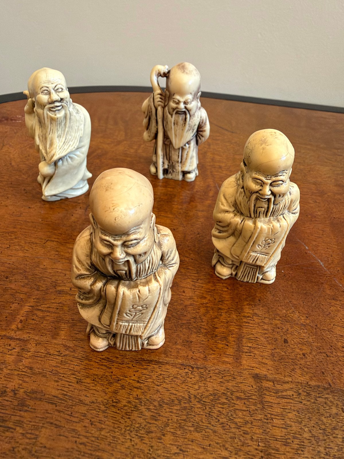 Vintage Netsuke beeldjes - set van 4 - jaren '70, Beige, Ophalen of Verzenden, Netsuke, Overige herkomsten