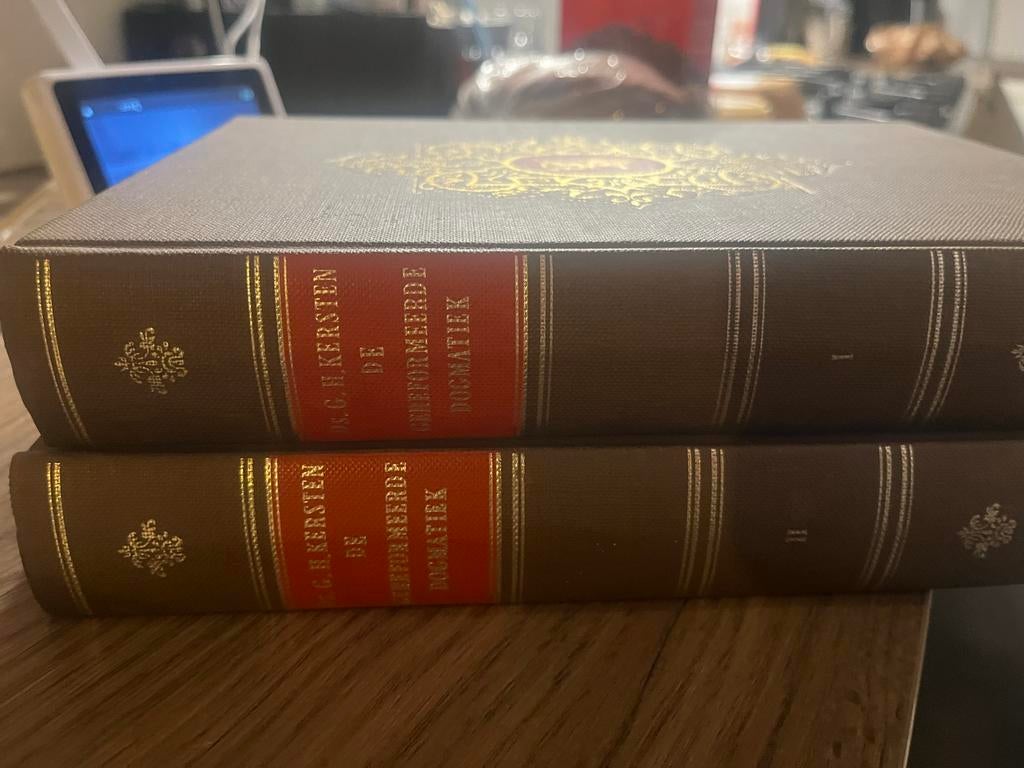 De Gereformeerde Dogmatiek - Ds. G.H. Kersten (2 delen), Boeken, Ophalen of Verzenden, Gelezen, Christendom | Protestants