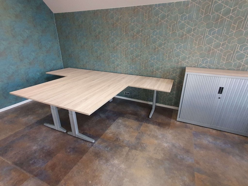 Ahrend Essa hoekbureau met nieuw blad naar keuze (60 stuks), Huis en Inrichting, Bureaus, In hoogte verstelbaar, Ophalen of Verzenden