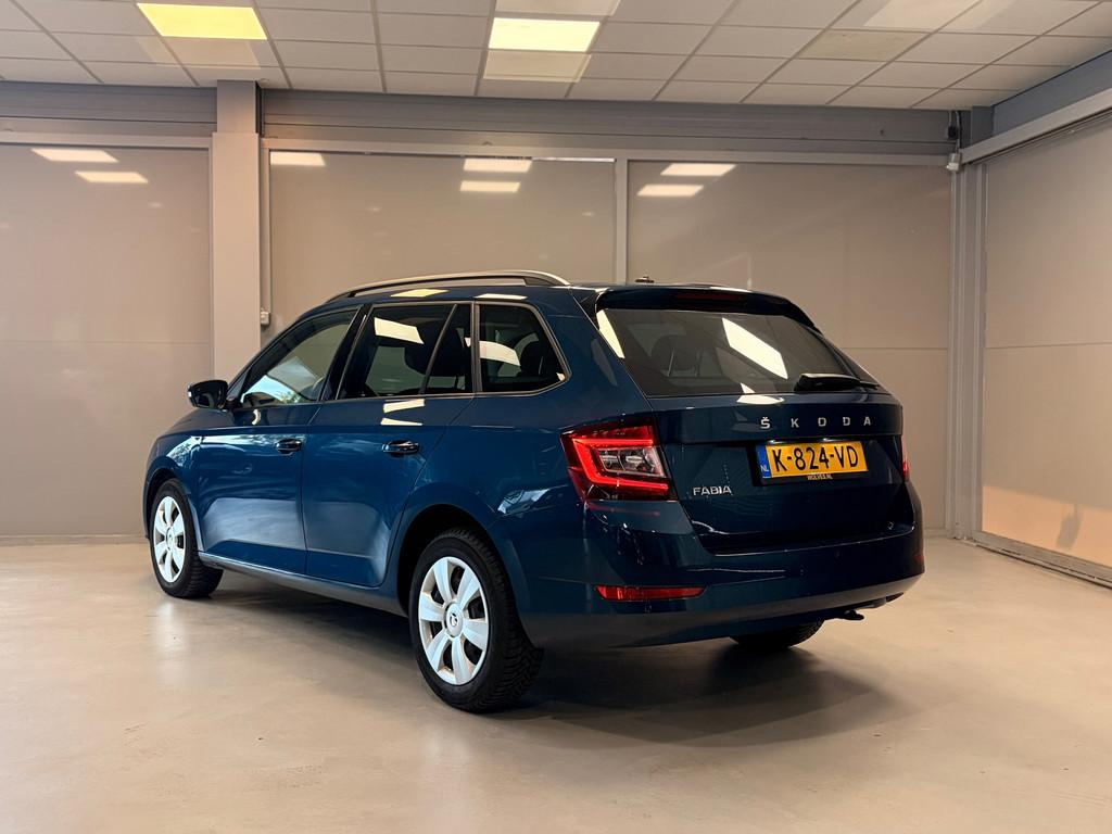 Skoda Fabia Combi 1.0 TSI Ambition AUTOMAAT | NAVI | CLIMA |, Auto's, Skoda, Stof, Gebruikt, 95 pk, Automatische klimaatregeling