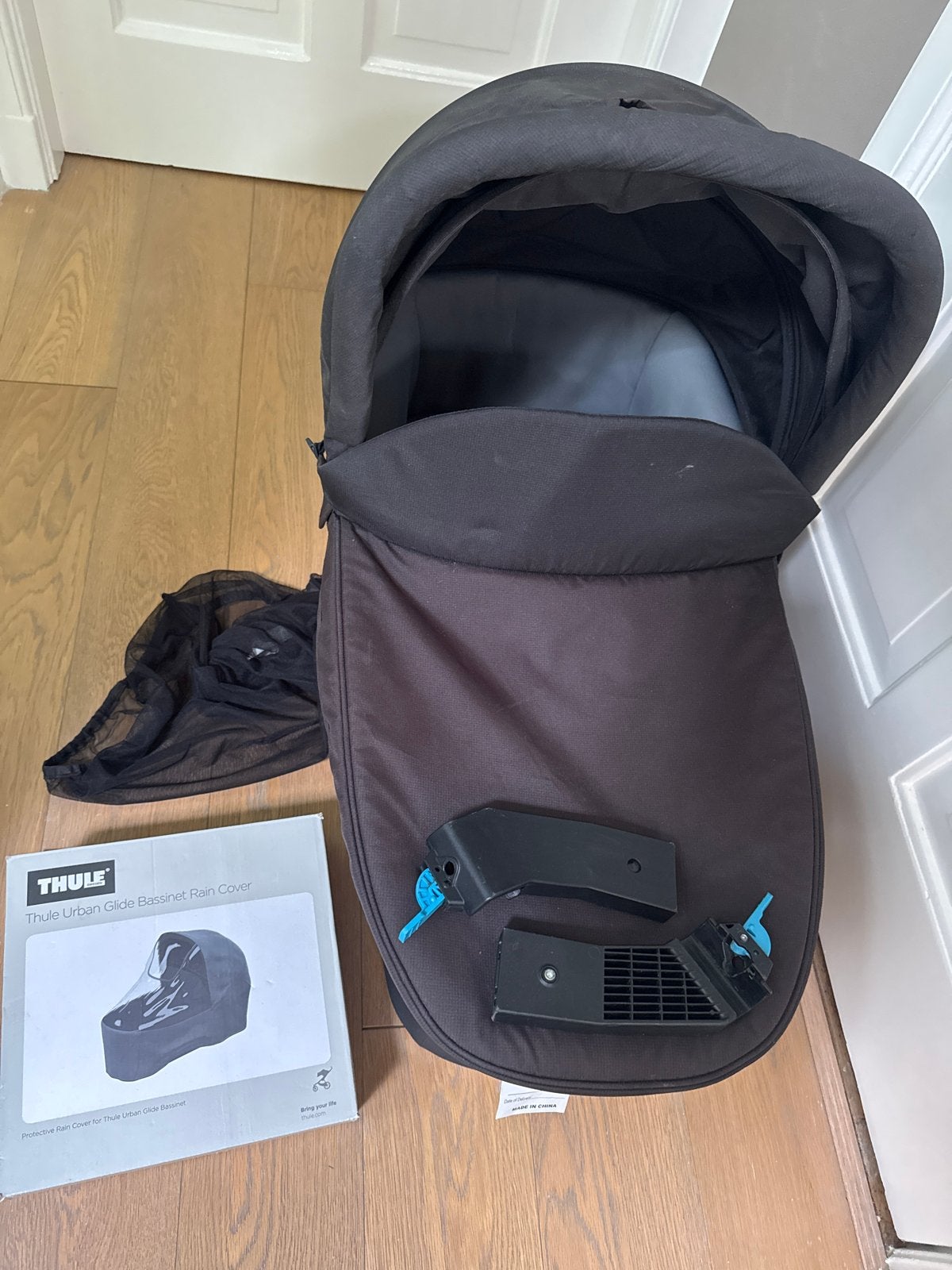 Thule Urban Glide 2 Reiswieg Bassinet met Accessoires, Kinderen en Baby's, Kinderwagens en Combinaties, Zo goed als nieuw, Met reiswieg