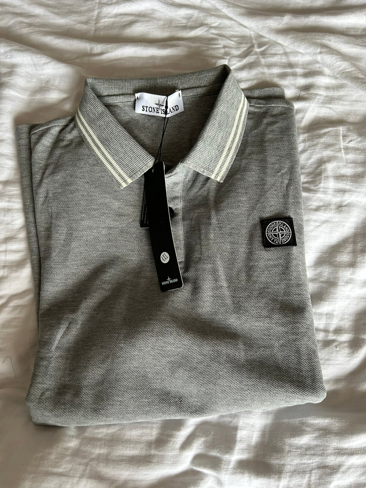 Grijze stone island polo (L), Kleding | Heren, Polo's, Ophalen of Verzenden, Nieuw, Maat 52/54 (L), Grijs