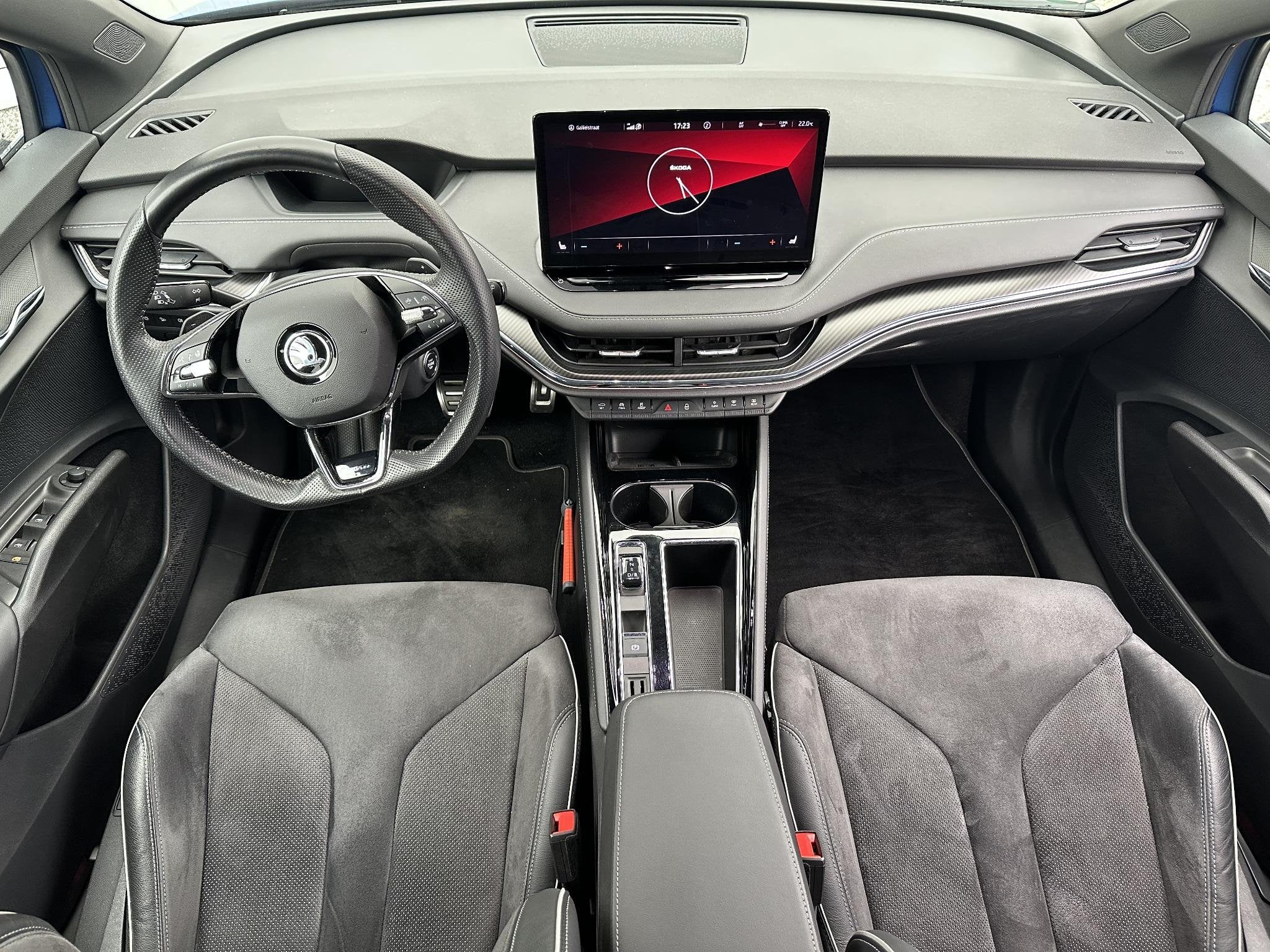Skoda Enyaq iV 60 Sportline / Elektrisch Wegklapbare Trekhaa, Auto's, Skoda, Automaat, Achterwielaandrijving, Gebruikt, 393 km