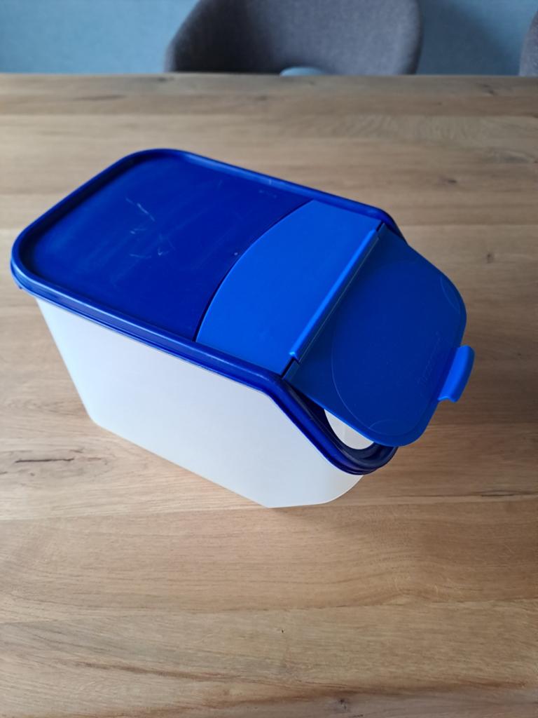 Tupperware container 5.5 liter, Ophalen of Verzenden, Zo goed als nieuw, Beker of Kan