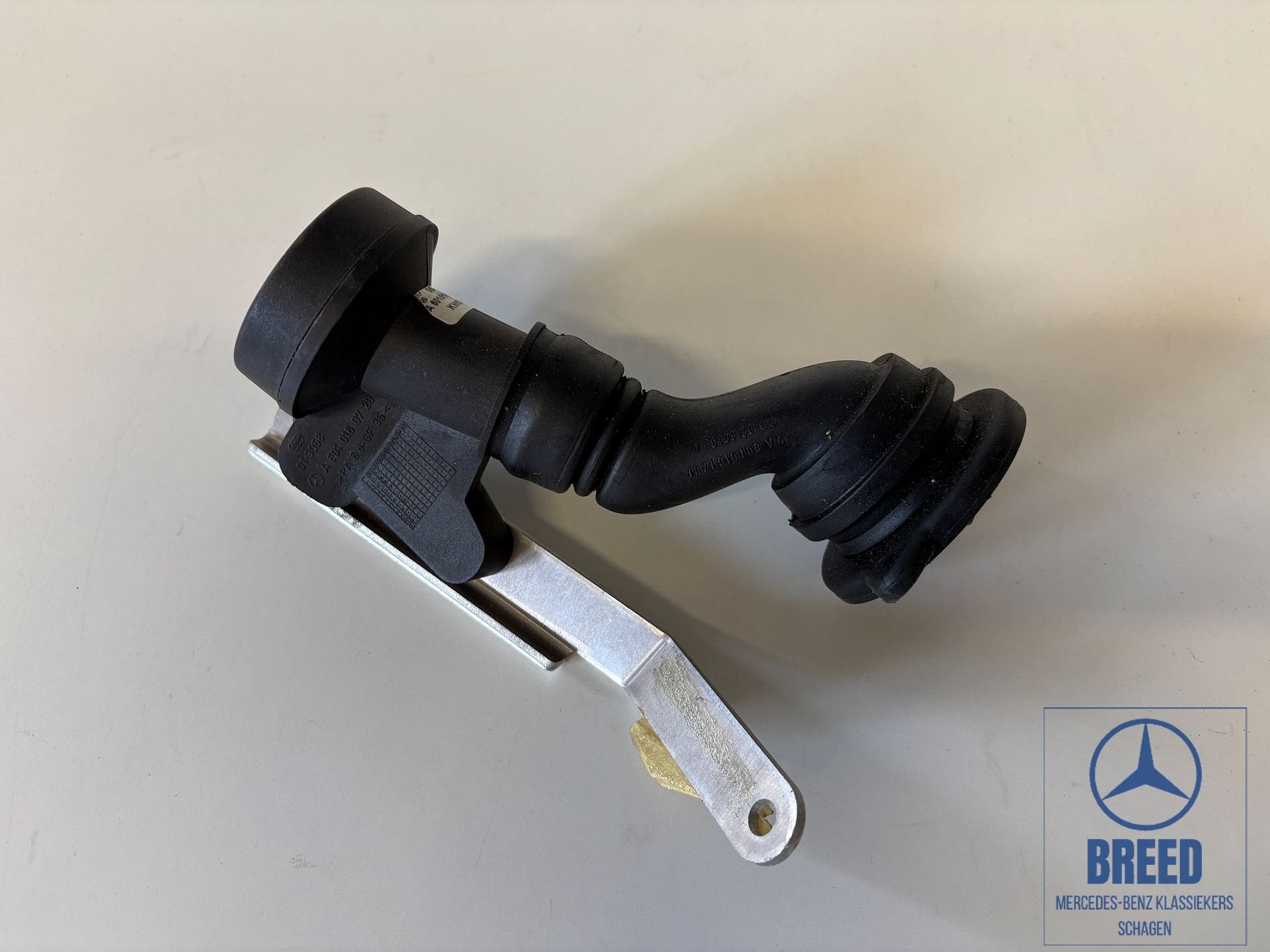 NOS olievulpijp voor Mercedes-Benz W638 Vito Viano 110D V230, Auto-onderdelen, -, Nieuw, Ophalen of Verzenden, -