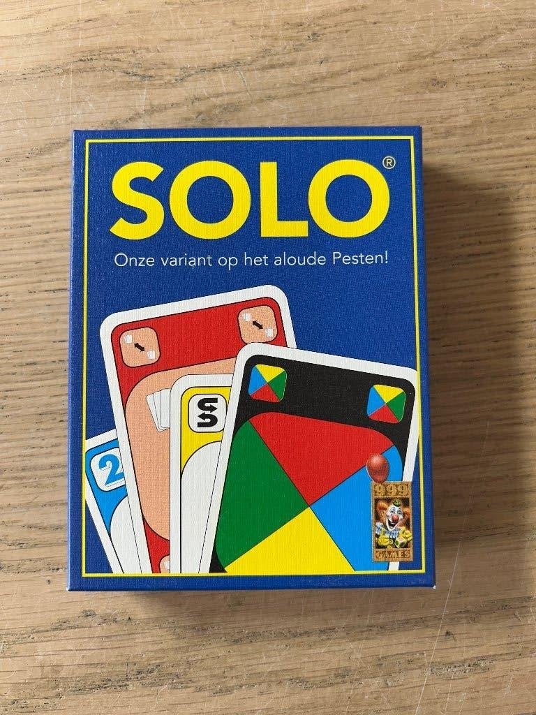 Solo Kaartspel 999 Games, Hobby en Vrije tijd, Gezelschapsspellen | Kaartspellen, Ophalen of Verzenden, Gebruikt