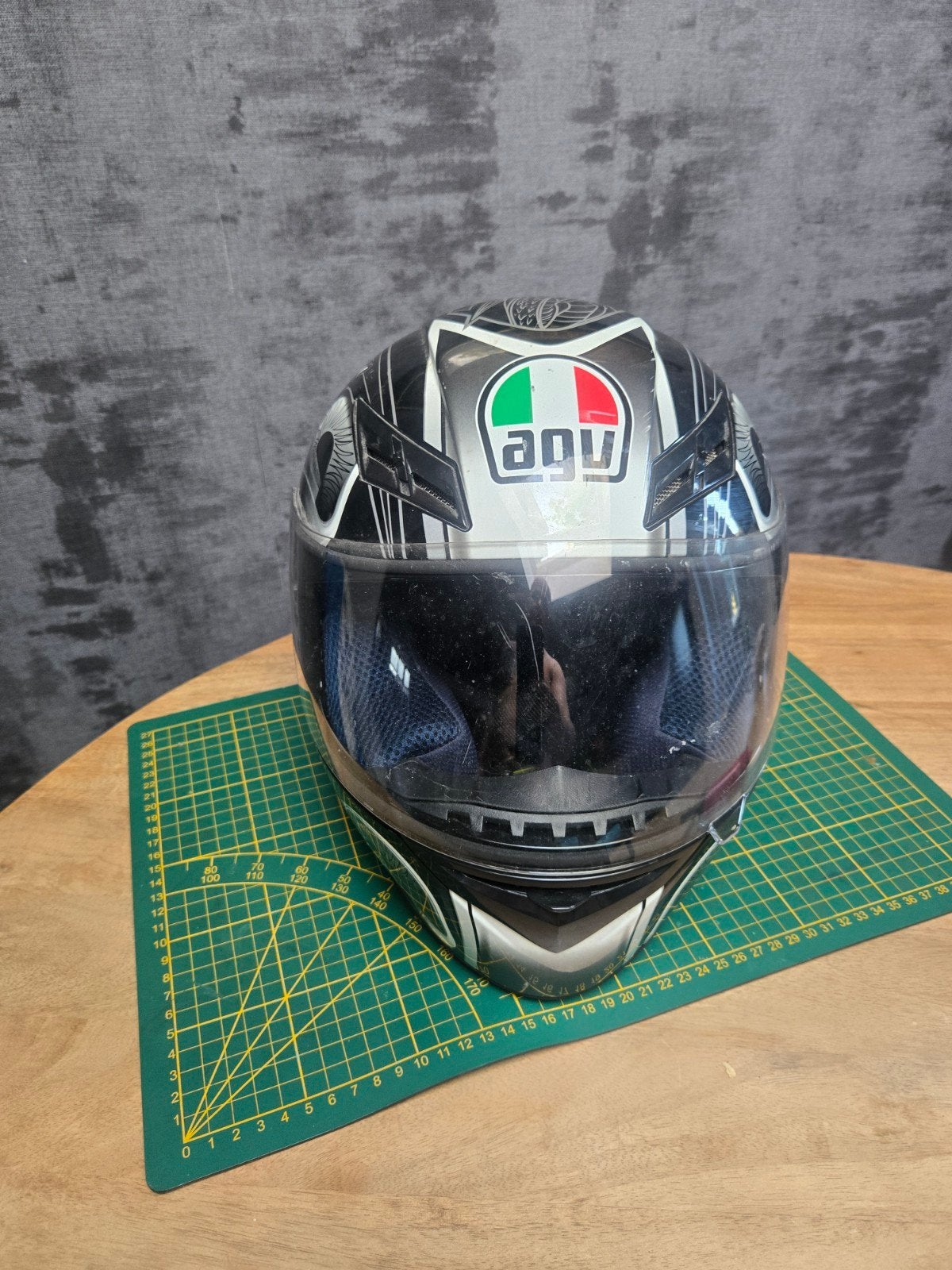 AGV Integraalhelm - Zwart/Wit met Drakenprint, Ophalen of Verzenden