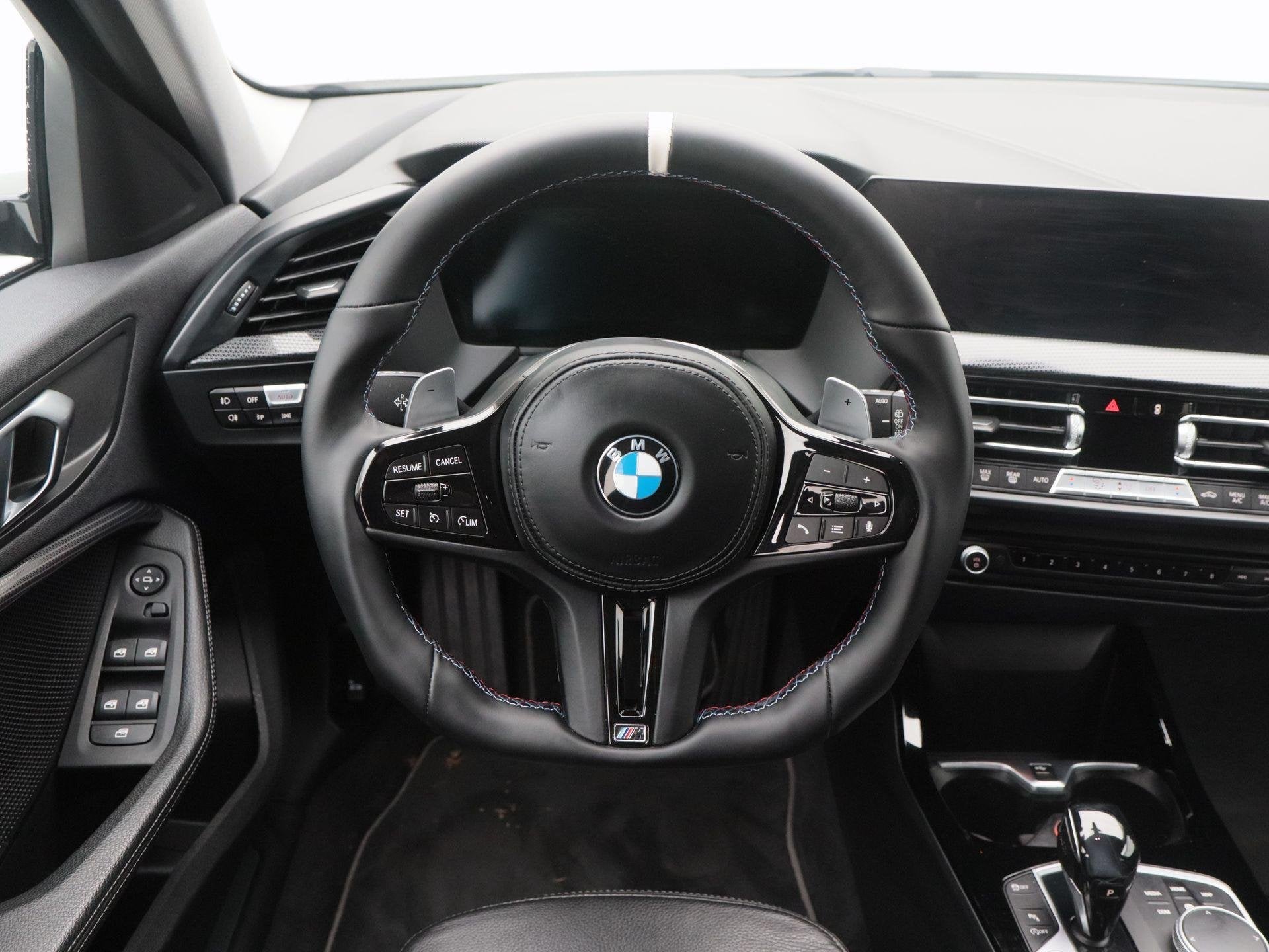 BMW 1-serie 118i 140 Pk High Executive Edition | M-Design |, Dealer onderhouden, Gebruikt, Leder en Stof, Origineel Nederlands