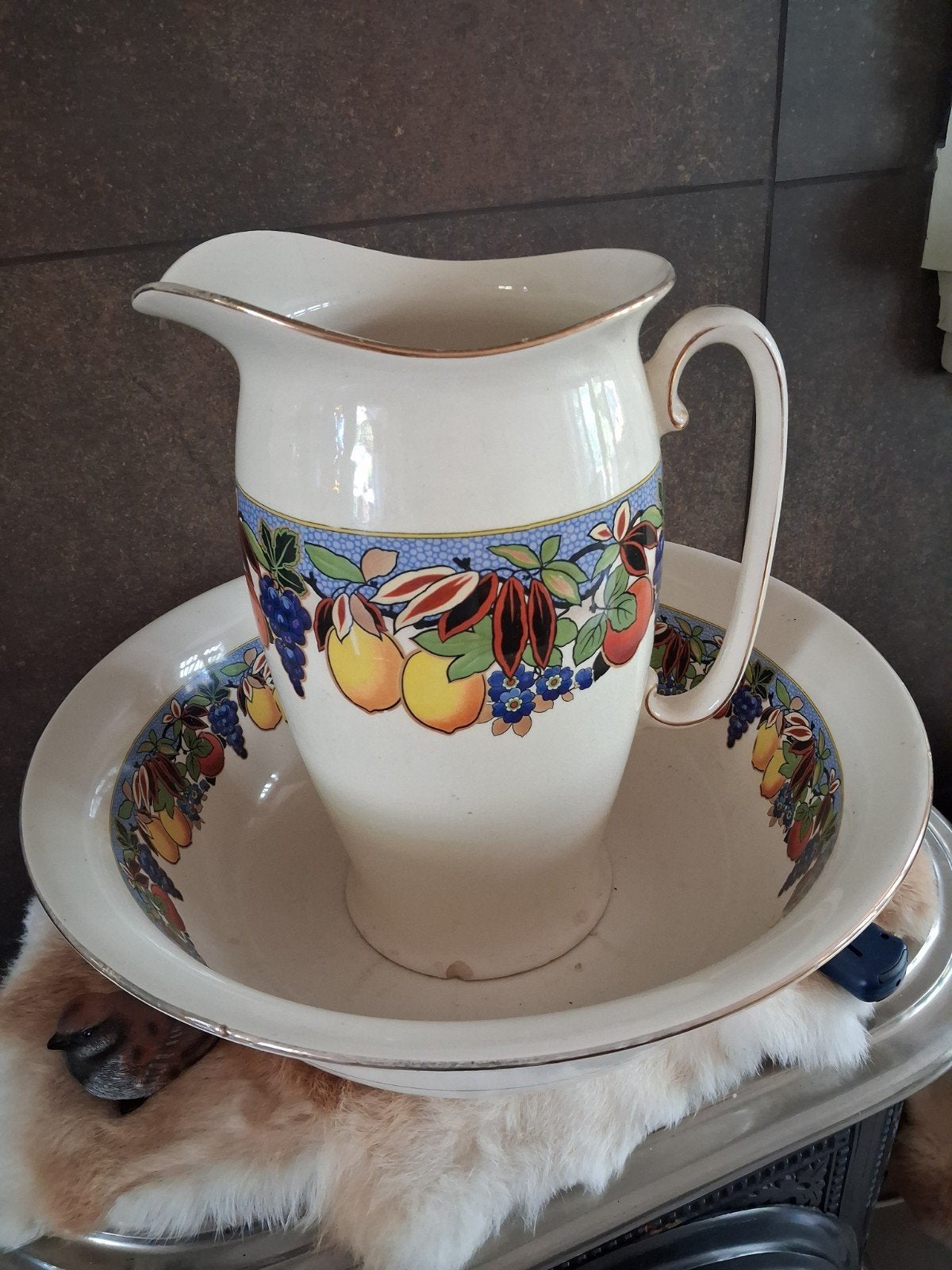 Antieke waskom en kan met fruitdecor, Ophalen of Verzenden