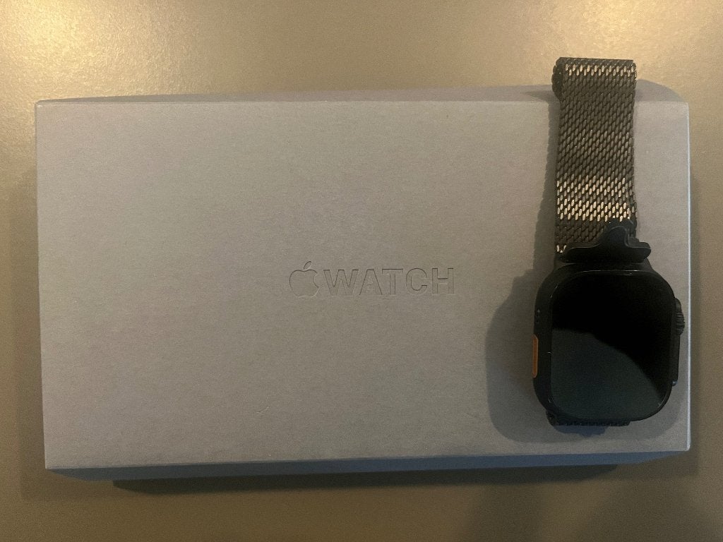 Apple Watch Ultra 2 GPS Cell 49mm Black Titanium M eind 2025, Zwart, IOS, Ophalen of Verzenden, Zo goed als nieuw