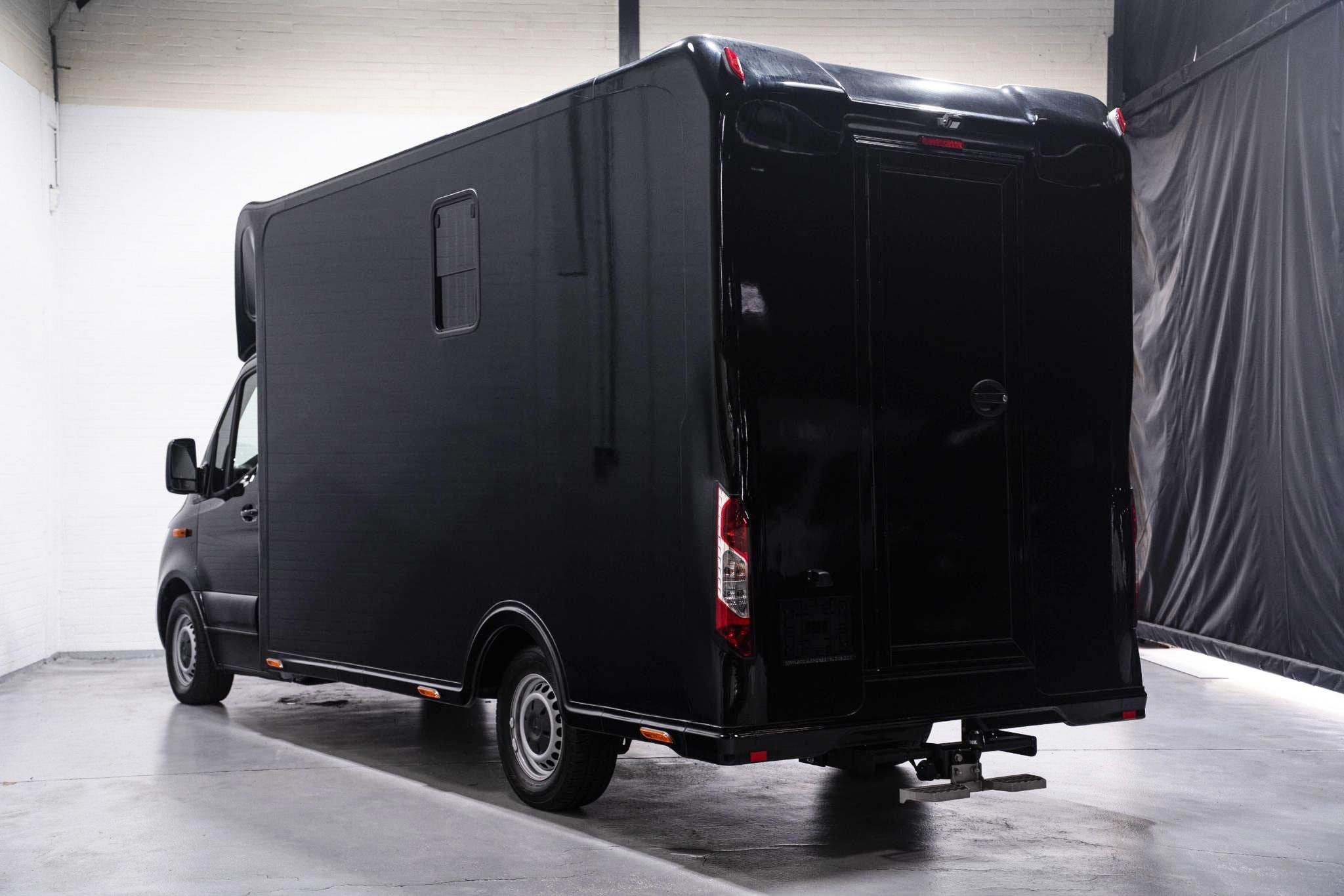 Mercedes-Benz Sprinter 316 CDI 163 pk Paardenwagen Nieuwe op, Gebruikt, Overige typen, Mercedes-Benz Nederland B.V., Ravenswade 4
3439 LD  Nieuwegein, NL