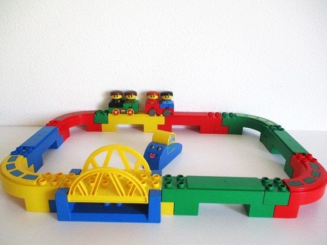 duplo monorail met romp poppetjes en ophaalbrugje, Ophalen of Verzenden, Gebruikt, Duplo