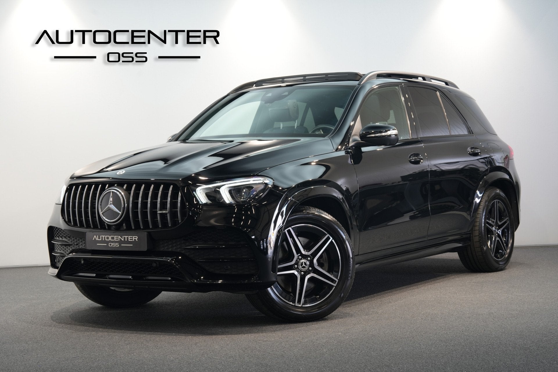 Mercedes-Benz GLE 350 e AMG 4MATIC  AIRMATIC  TREKHAAK, Auto's, Automaat, Gebruikt, 4 cilinders, GLE