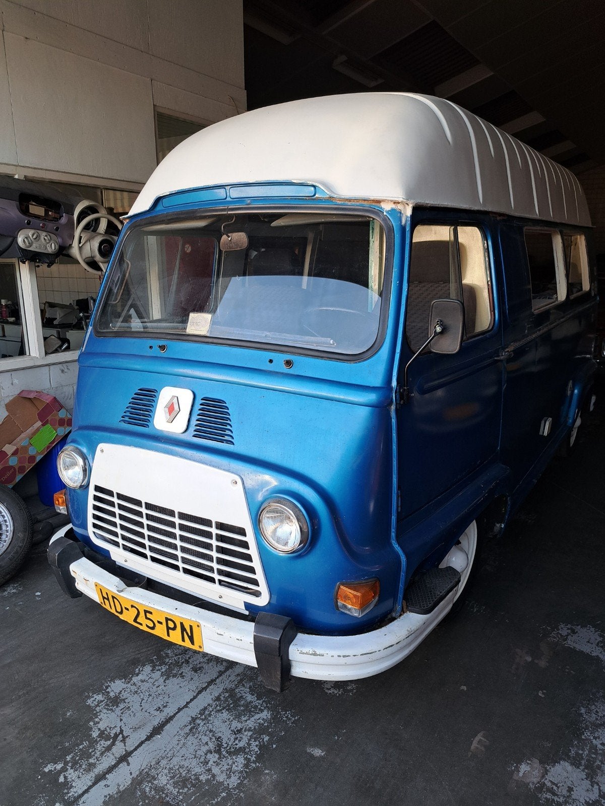 renault estafette 1100 campertje  bj 1974  apk/belastingvrij, Auto's, Stationwagon, Bedrijf, Te koop, Benzine