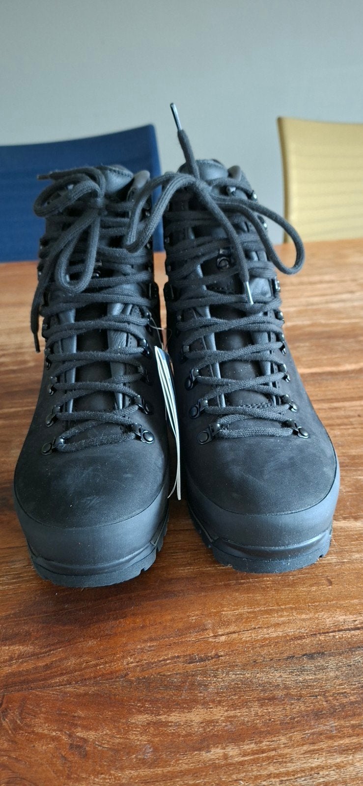 Nieuwe Meindl Island MFS  GTX berg/wandelschoenen, 41,5, Ophalen of Verzenden, Nieuw, Schoenen