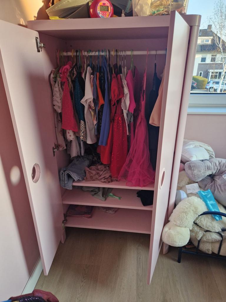 Roze kledingkast voor kinderkamer, Huis en Inrichting, Ophalen, Gebruikt, 50 tot 100 cm, 150 tot 200 cm