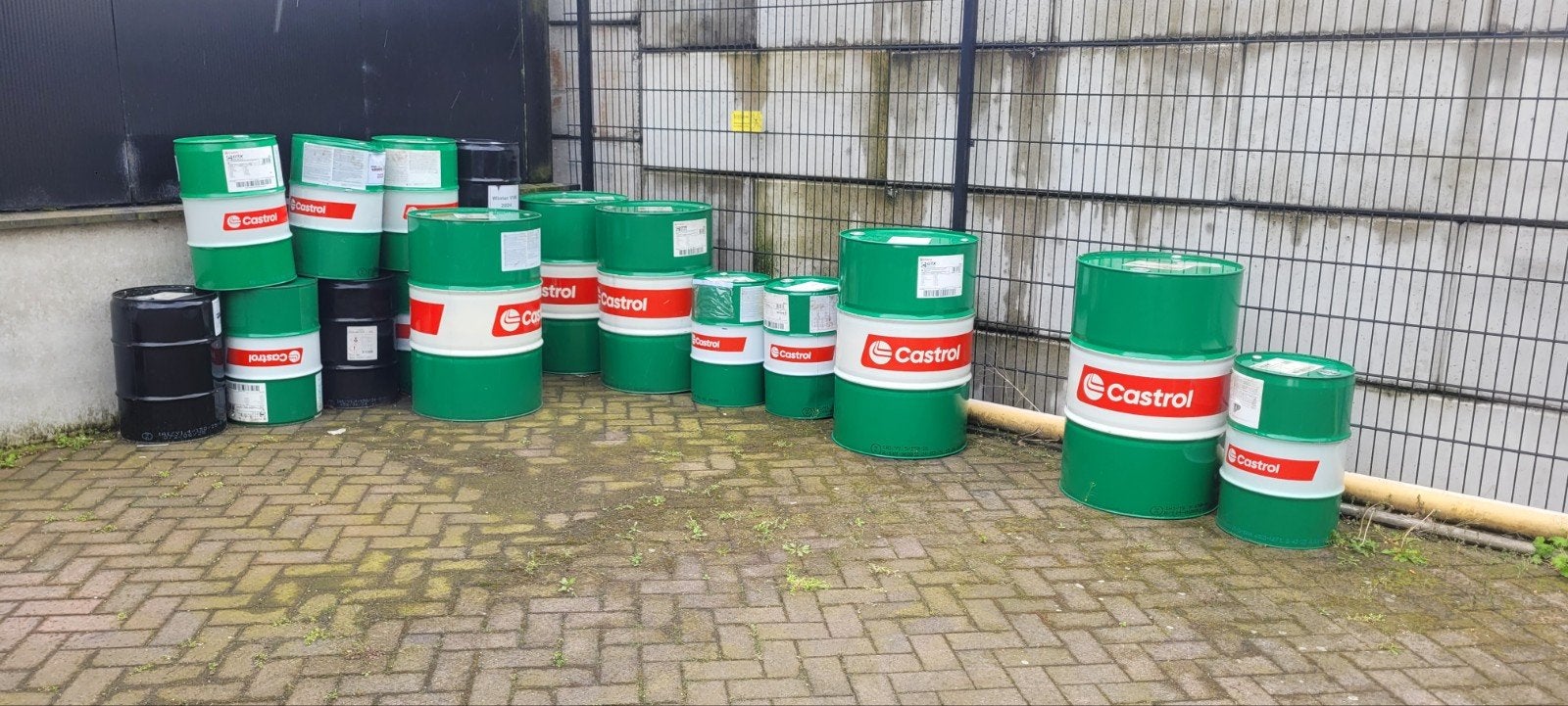 Olie ton oliedrum 200L 60L olieton stookton castrol, Ophalen, Nieuw