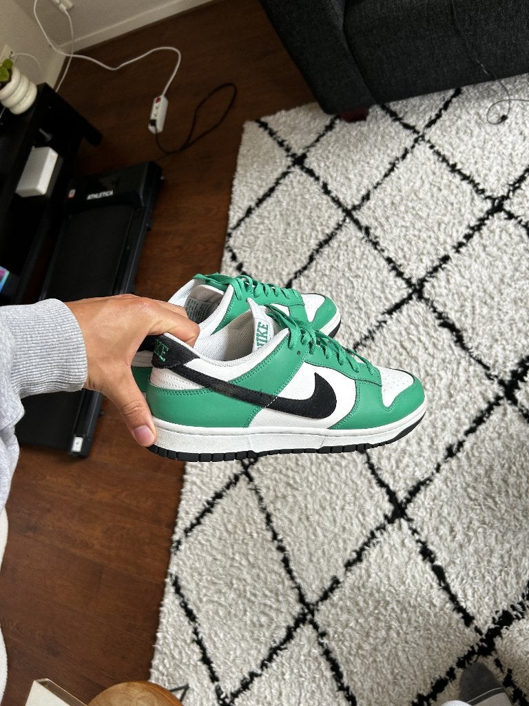 Nike Dunk Low SE Lottery Green Pale Ivory maat 44, Overige kleuren, Nike, Ophalen of Verzenden, Gedragen