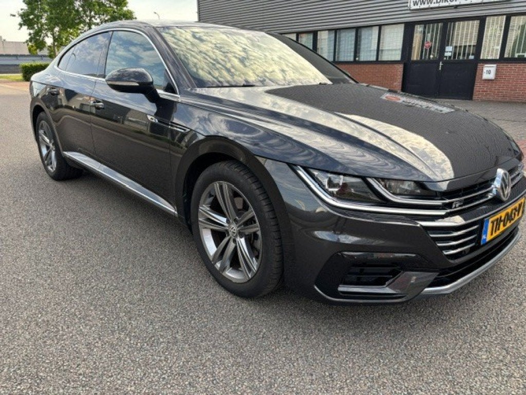 Volkswagen ARTEON 1.5 TSI BUSINESS R, Auto's, Volkswagen, Arteon, Euro 6, 4 cilinders, 150 pk