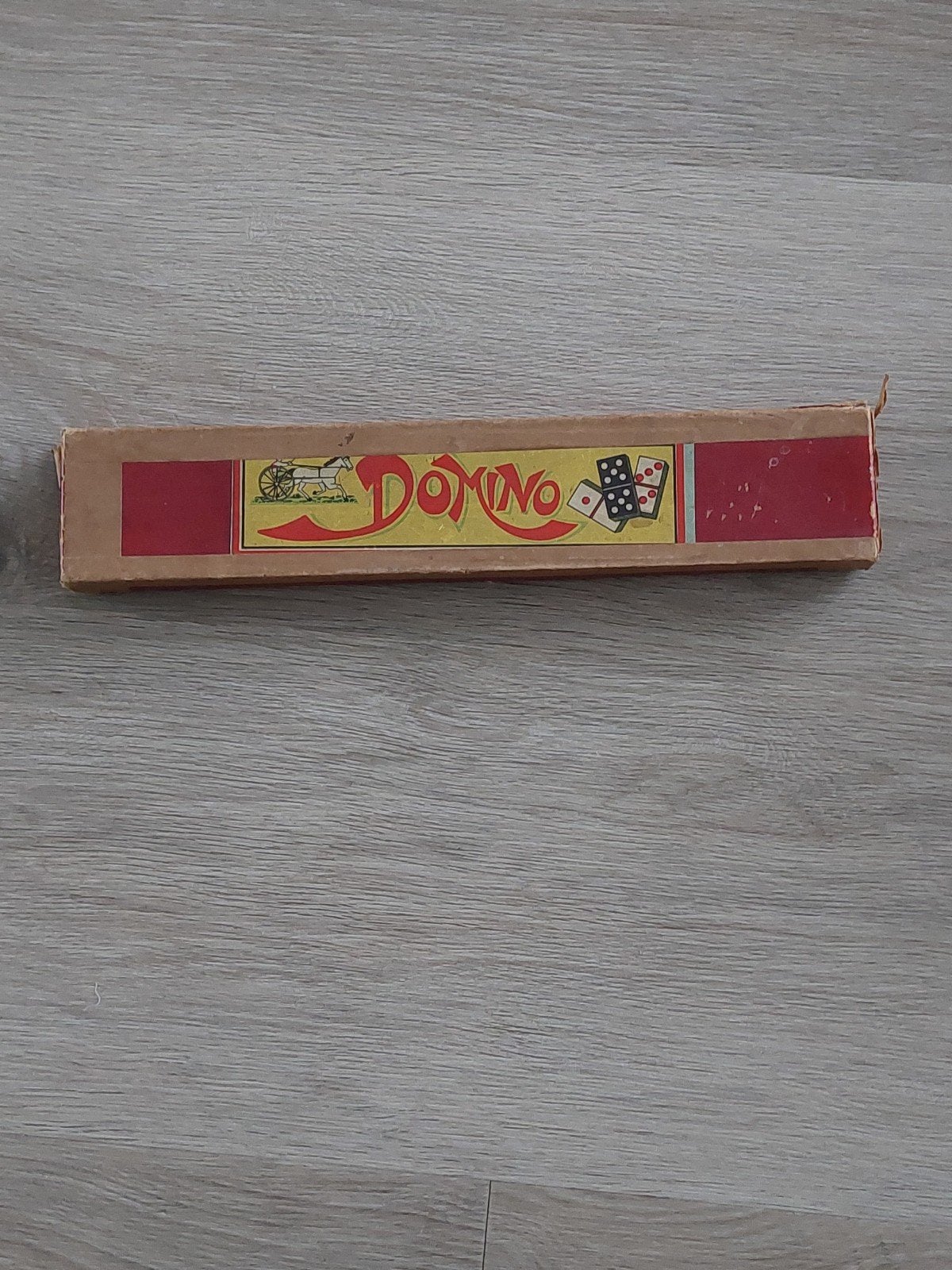 Compleet vintage dominospel - kleine scheuren aan de doos, Ophalen, Gebruikt