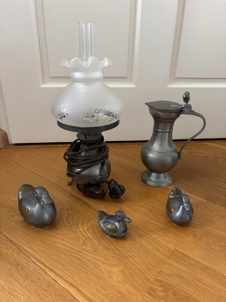 Vintage tinnen lamp met glazen kap, Antiek en Kunst, Ophalen
