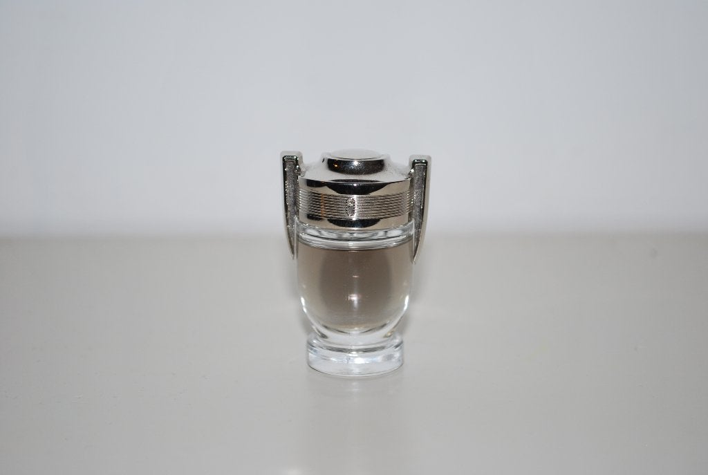 Miniatuur Paco Rabanne Invictus, Ophalen of Verzenden, Zo goed als nieuw, Miniatuur, Gevuld