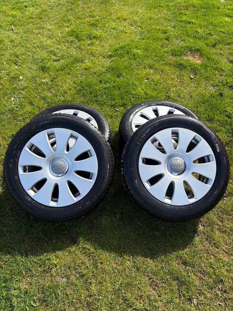 Audi Lm velgen met Michelin All Season banden 205/55 R16, Auto-onderdelen, Ophalen, Gebruikt, 16 inch, Banden en Velgen
