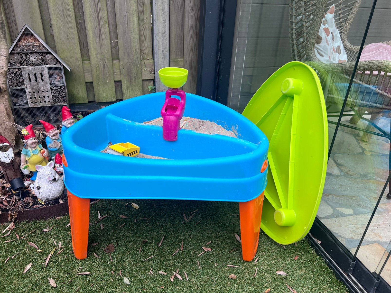 Leuke zand/ water tafel, Kinderen en Baby's, Speelgoed | Buiten | Zandbakken, Ophalen, Gebruikt
