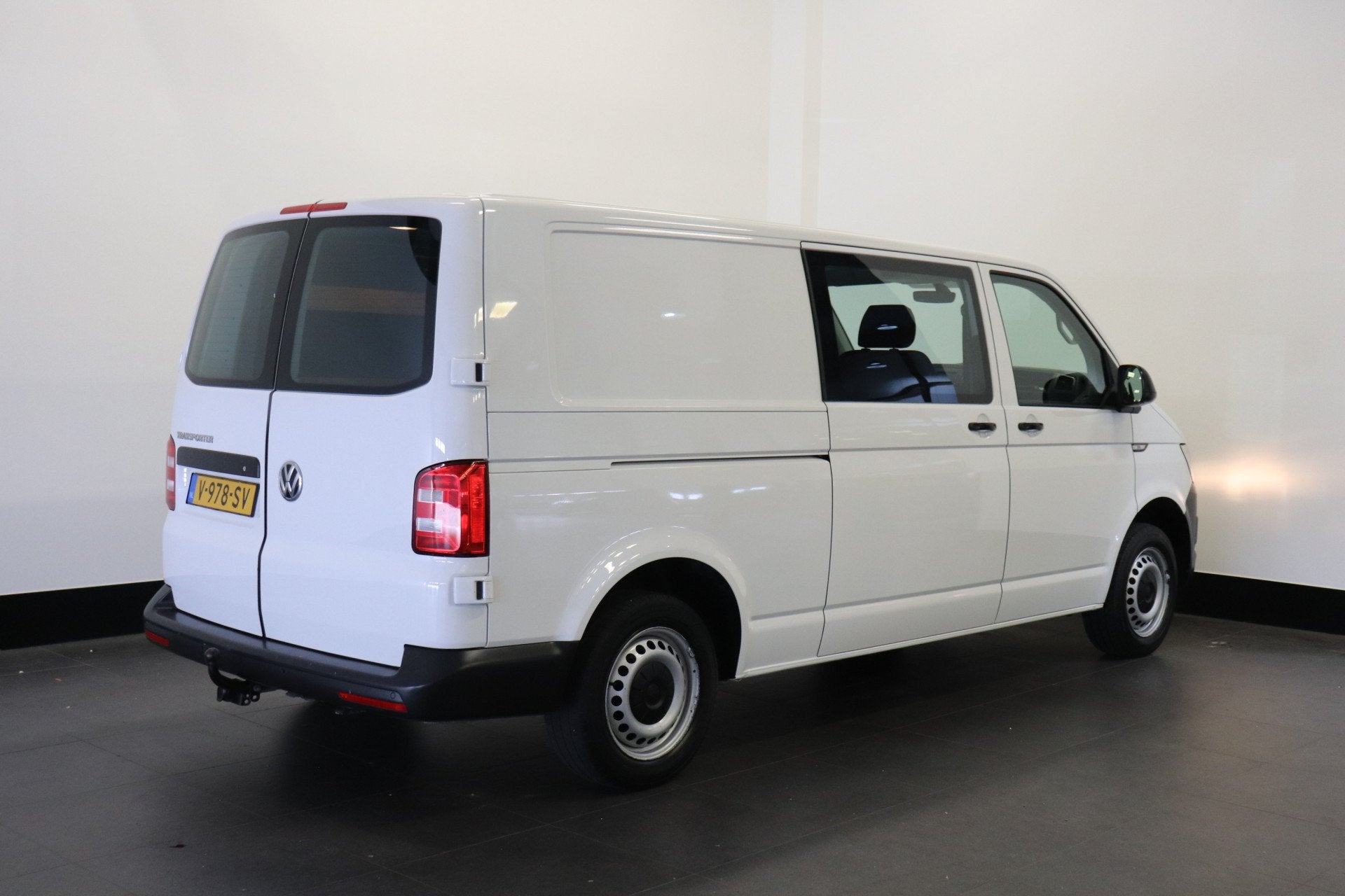 Volkswagen Transporter 2.0 TDI L2 Dubbele cabine EURO 6 - Ai, Voorwielaandrijving, Stof, Gebruikt, 4 cilinders
