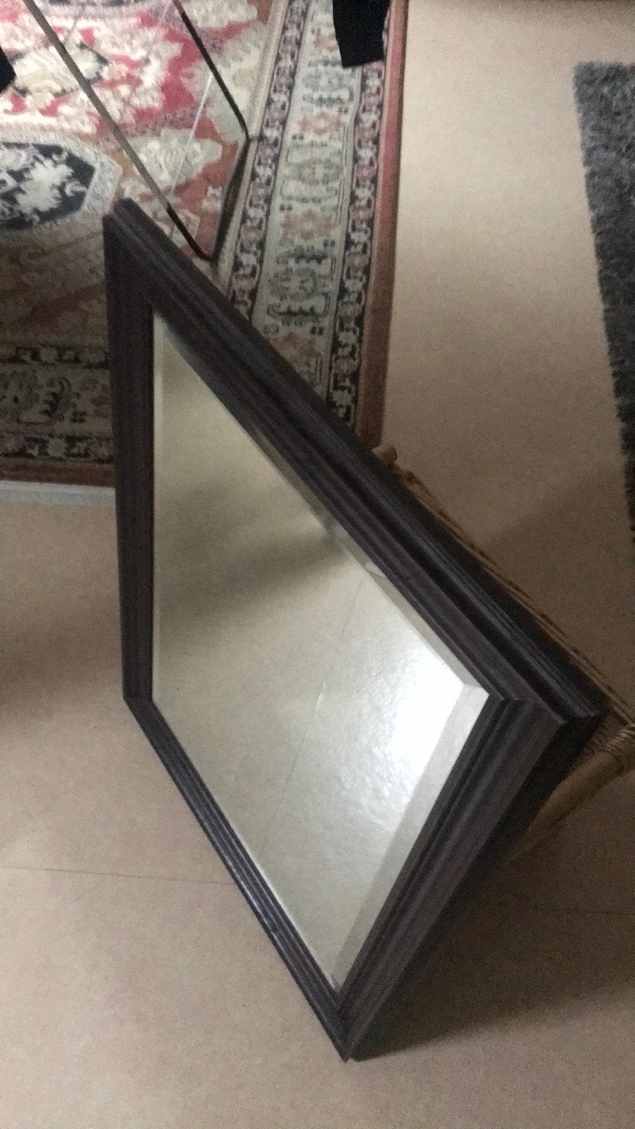 Mooie spiegel met donkerbruine houten lijst, Ophalen, Gebruikt, 75 tot 100 cm, Minder dan 100 cm