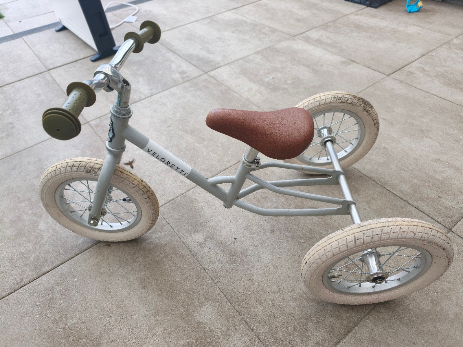 Veloretti loopfiets met drie wielen - Grijs, Fietsen en Brommers, Ophalen of Verzenden, Gebruikt, Veloretti