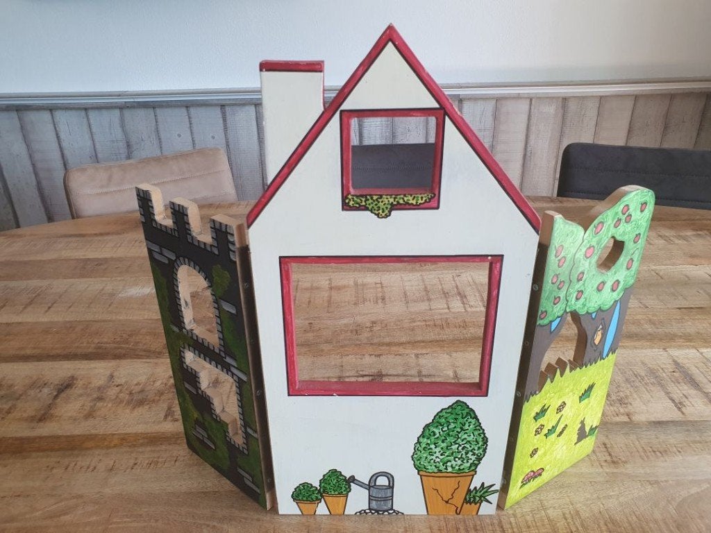 Poppenhuiskast voor op tafel, Ophalen of Verzenden, Zo goed als nieuw, Poppenhuis